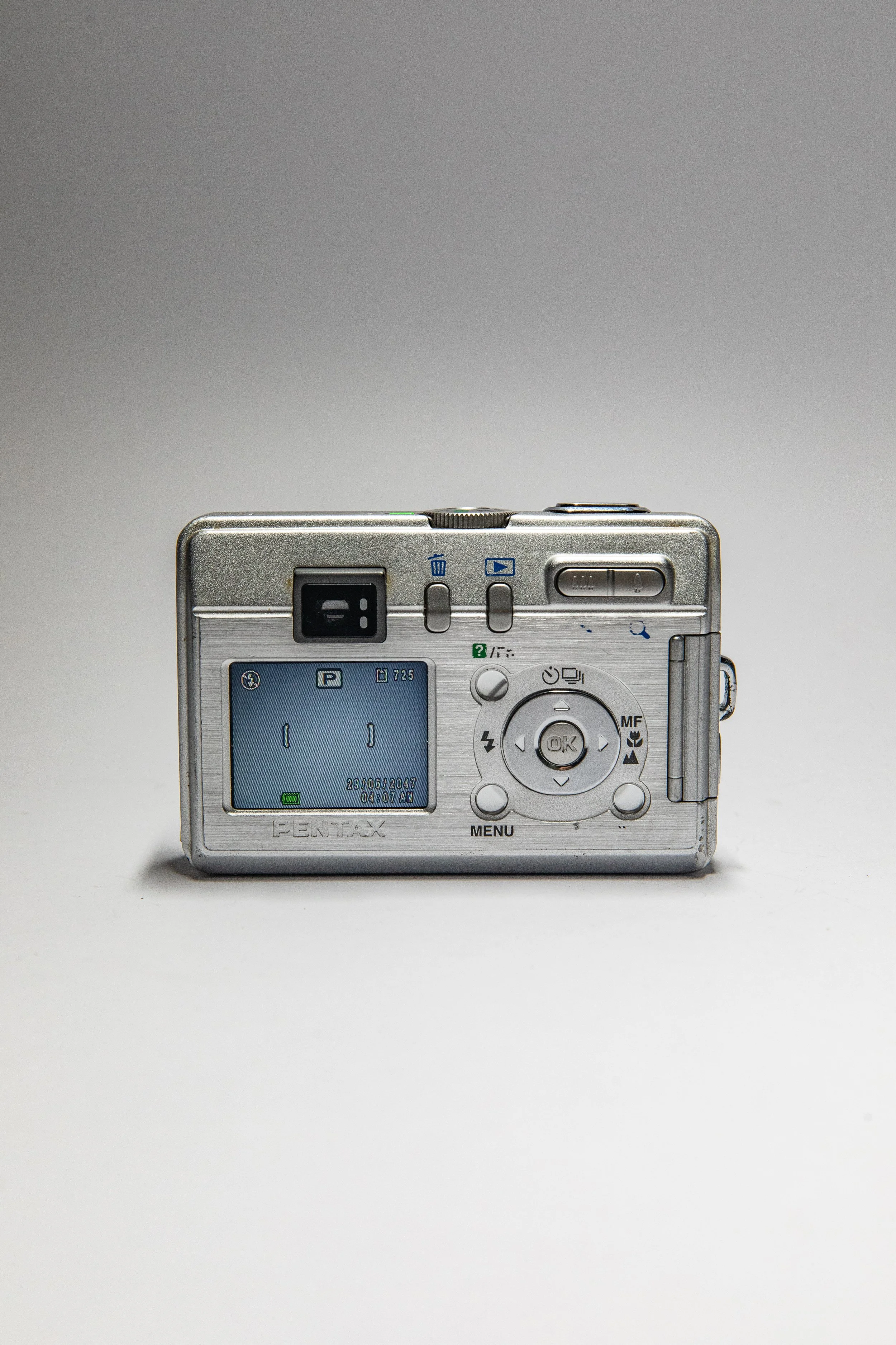 Pentax Optio S40 — NOTHIN FLASH